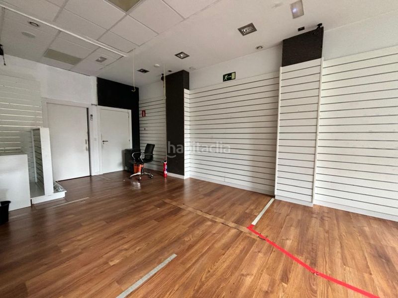 Foto 8737eaea-5290-4928-98fb-39362869f33c. Lloguer local comercial a Sopela