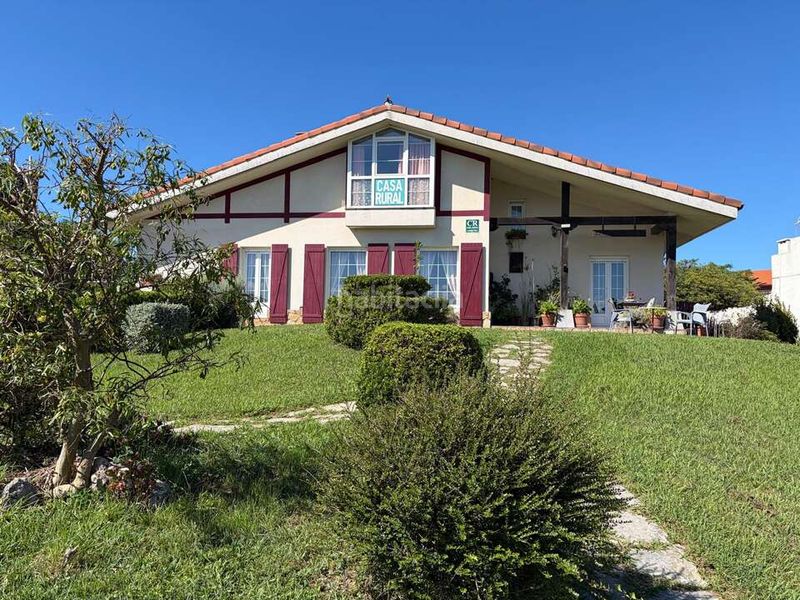 Foto 4399fc55-488c-4b6b-8eba-f76c26e156c8. Casa amb calefacció a Barrika