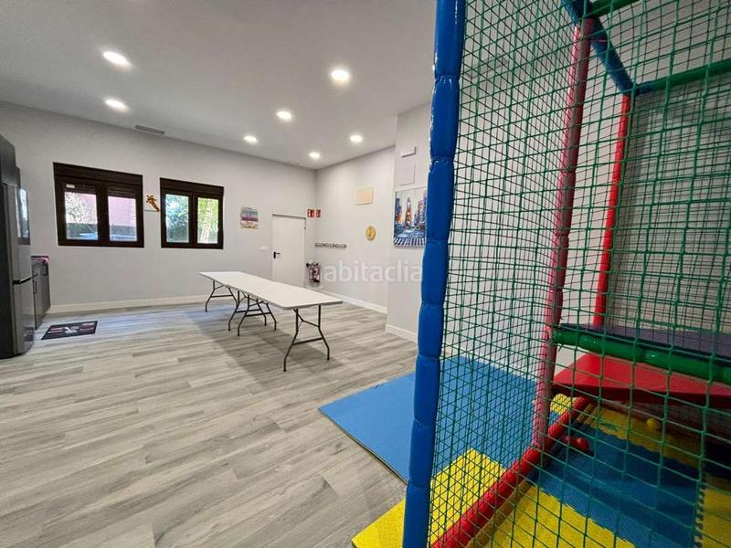 Foto f41a47e6-502b-4d6f-8fee-d17d0935e55c. Affitto locale commerciale in Urduliz