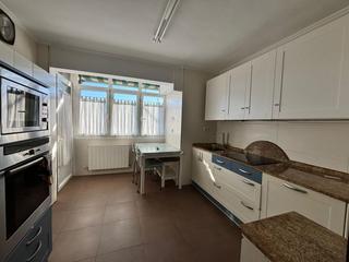 Affitto Appartamento in Sopelana. Piso centrico de 3 habitaciones
