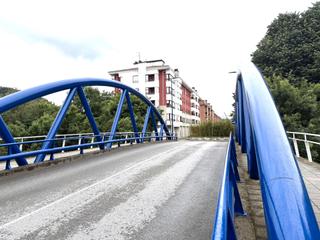 Aparcament cotxe a Atxurizubi kalea 2