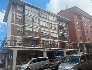 Aparcament cotxe  Zubiaga kalea 4