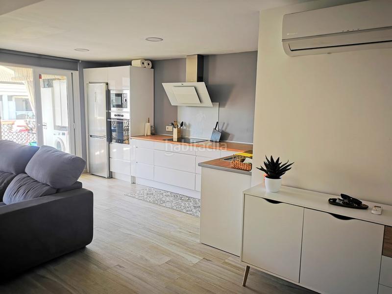 Foto c008bded-aedd-4dc0-93b3-98cb9ad5e7f9. Rent apartment in Colònia Sant Jordi Ses Salines