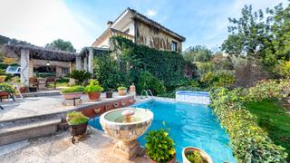 Maison jumelée à Esporles. Casa con gran potencial en zona residencial en esporles