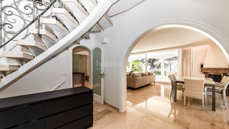 Foto b6b5fab1-ae10-4a8f-b4dd-497ebe8a45ad. Chalet una joya en primera línea del mar, con acceso directo a la playa en Alcúdia