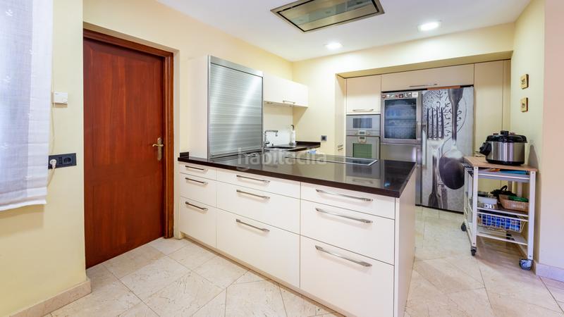 Foto ba2f5857-e0d5-4f1c-bf02-93bd66fc6758. Chalet mit pool in Santa Ponça Calvià