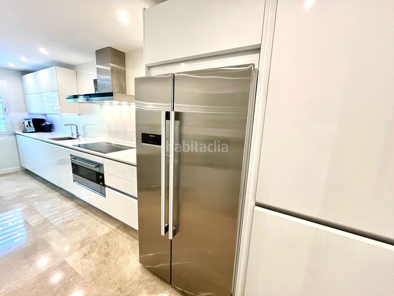 Foto ee8cb05d-ad39-4868-bca1-4e1ff1056efb. Rent penthouse in Portals Nous Calvià