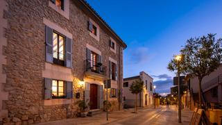 Chalet à Calvià Poble. Encantadora casa de pueblo en calvia restaurada con cariño y dis