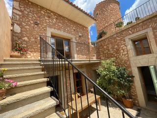 Towny house in Costitx. Fantástico molino reformado en costitx