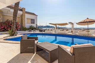 Rent Towny house in Sant Agustí