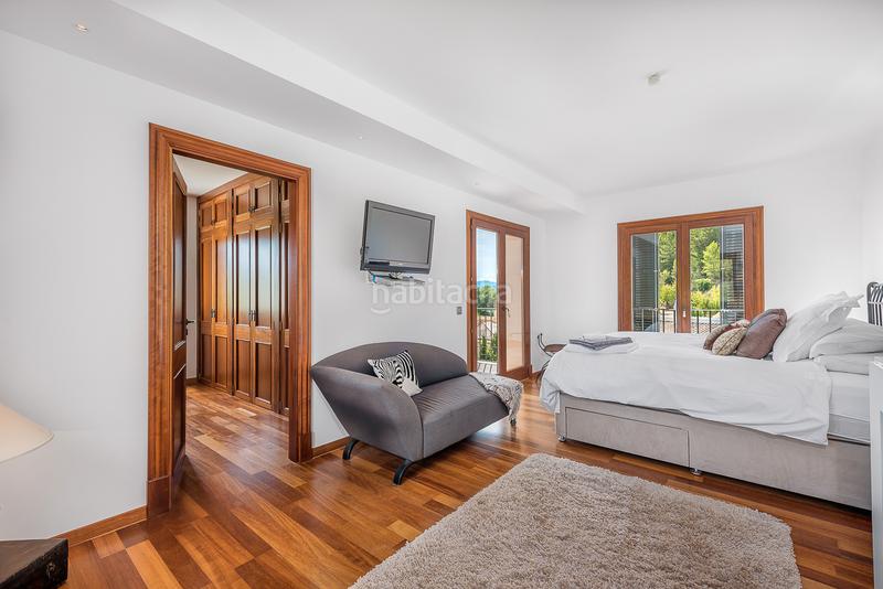 Foto 3b1d9f25-3fa0-417b-a25a-2c5e70b894d0. Chalet magnífica villa con vistas montaña en es capdella en Calvià