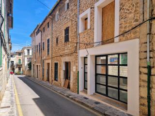 Casa aparellada a Sóller. Encantadora casa de pueblo reformada del siglo xix