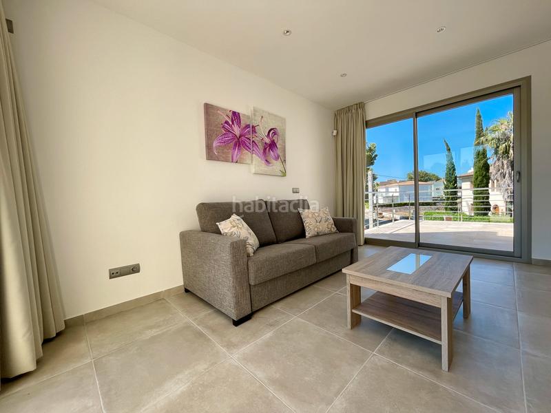 Foto c2294961-dcdd-40f6-b16f-e1c2f2991666. Lloguer xalet amb piscina a Muro