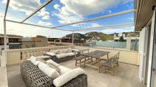 Apartament a Port D´Andratx. Precioso ático reformado en el corazón de port andratx