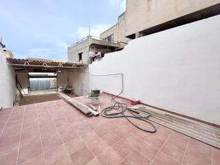Maison jumelée à Maria de la Salut. Casa adosada en maría de la salud para reformar