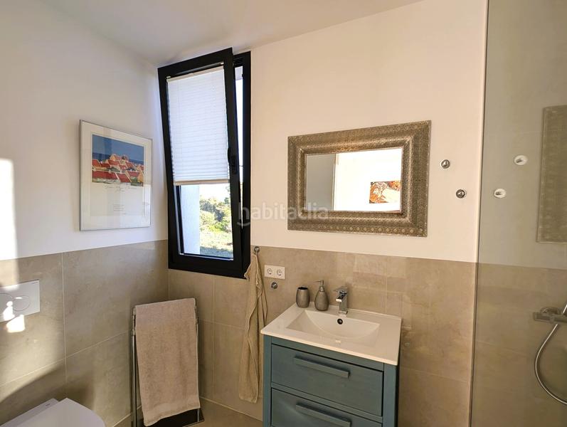 Foto e8f06e74-4474-4d18-ab1d-265814bf90f4. Chalet luminoso chalet de nueva construcción en ubicación privilegiada en cala pi en Llucmajor