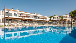Xalet a Cala Ratjada. Apartamentos y casas de nueva construcción en una ubicación priv