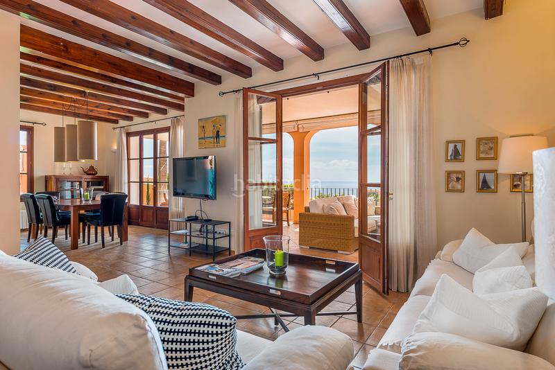 Foto 84d5c3b5-08ed-406c-9291-719e40670843. Location chalet avec piscine dans Costa d´en Blanes Calvià