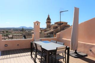 Rent Towny house in Santa Eugènia
