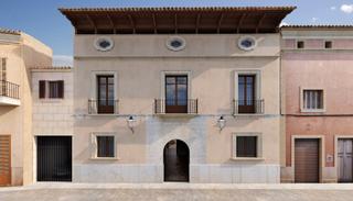 Maison jumelée à Campos. Proyecto de renovación de una casa solariega en campos