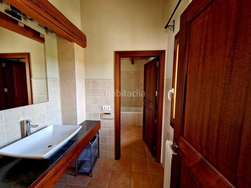 Foto 1512efa0-cd9e-47a4-ad19-2c0acfd7a651. Affitto casa bifamiliare con piscina in Campanet