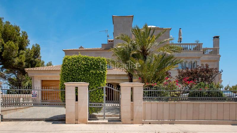 Foto 175b809b-d2e9-4c41-81ce-d2fde4635931. Chalet mit pool in Cala Vinyes Calvià