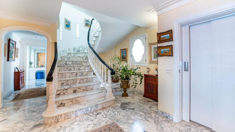 Foto 37159ba4-df81-4265-bbf6-e3ae8cd2652f. Chalet mit pool in Cala Vinyes Calvià