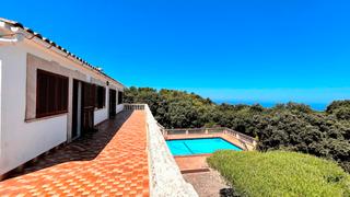 Chalet à Valldemosa. Buena inversión para el chalet en valldemossa con vistas al mar