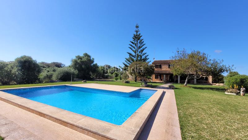 Foto 5f71f62f-230d-4d57-a5e1-654286d6a079. Miete bauernhof mit pool in Cala Magrana-Cala Anguila-Cala Mendia Manacor