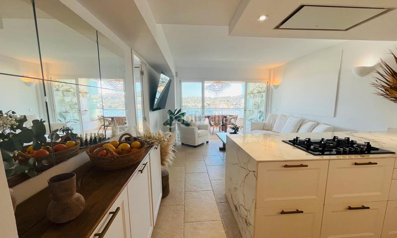 Foto ff01b826-b4fb-4ed0-b3bc-b61072804d60. Location appartement dans Costa de la Calma Calvià