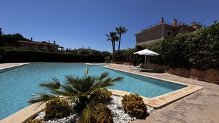 Erdgeschoss in Sa Ràpita - Ses Covetes. Apartamento en planta baja en una urbanización popular cerca de