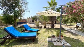 Rent Country house in Muro