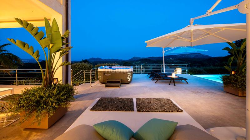 Foto 0ff3d4a1-b95d-4cce-9758-0794fecfce85. Chalet exclusiva villa de lujo con vistas al mar en una ubicación privilegiada en el campo de golf de pollensa en Pollença