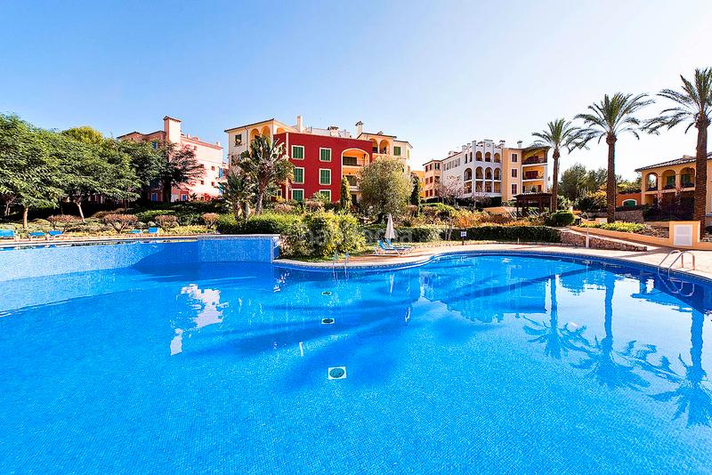 Foto 40d4d4e0-d271-4b98-ba70-f551d8207ae5. Appartement avec piscine dans Cas Català-Illetes Calvià