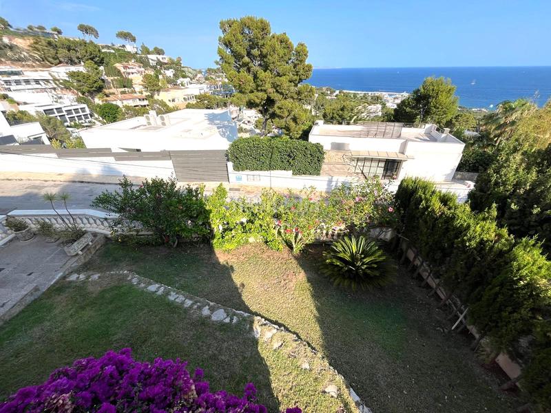 Foto a5fc4829-f567-44c6-be0b-749b9d02fa58. Lloguer casa aparellada amb piscina a Costa d´en Blanes Calvià
