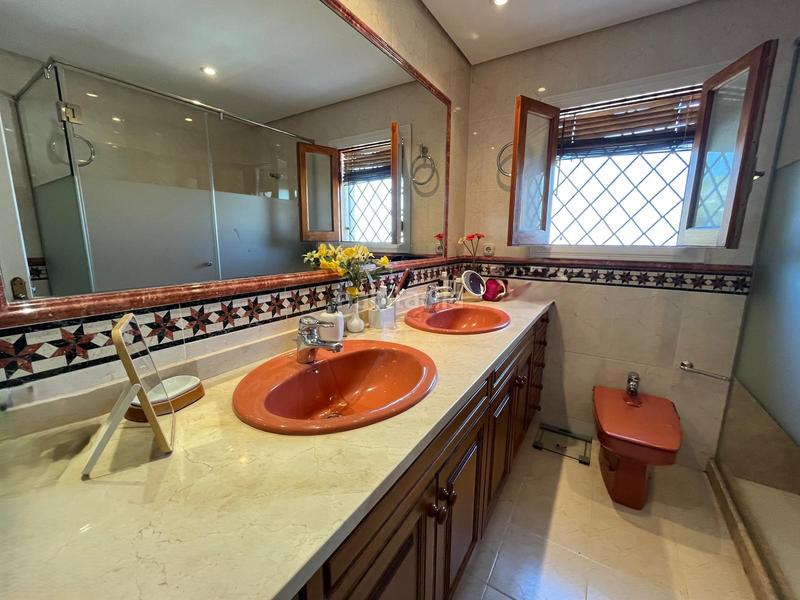 Foto aeae1657-8879-4ce1-bde9-c097c177cbfc. Lloguer casa aparellada amb piscina a Costa d´en Blanes Calvià