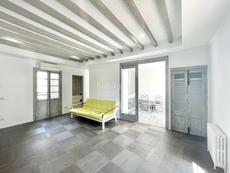 Foto cab9c044-1018-42dd-bd24-4abc688af758. Lloguer àtic a La Llotja-Born Palma de Mallorca