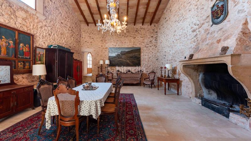 Foto 6895108a-3e06-439c-ba6f-d5e1d69cb3a1. Masia amb piscina a Es Llombards Santanyí