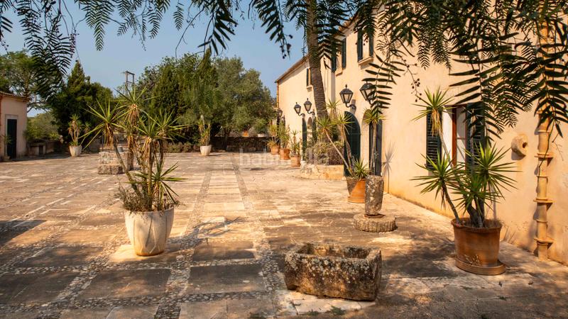 Foto bb5a0993-71f1-43f1-a4a1-f047aa627633. Masia amb piscina a Es Llombards Santanyí