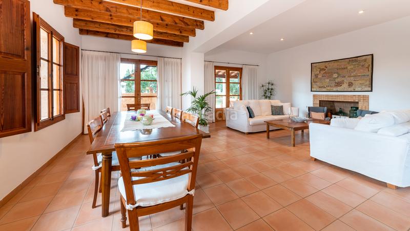 Foto 322447a4-4236-4598-86c5-35ab17e4030c. Affitto casale con piscina in Campos