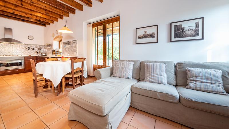 Foto f4bad1ce-ee6e-430f-901b-46030af95241. Affitto casale con piscina in Campos