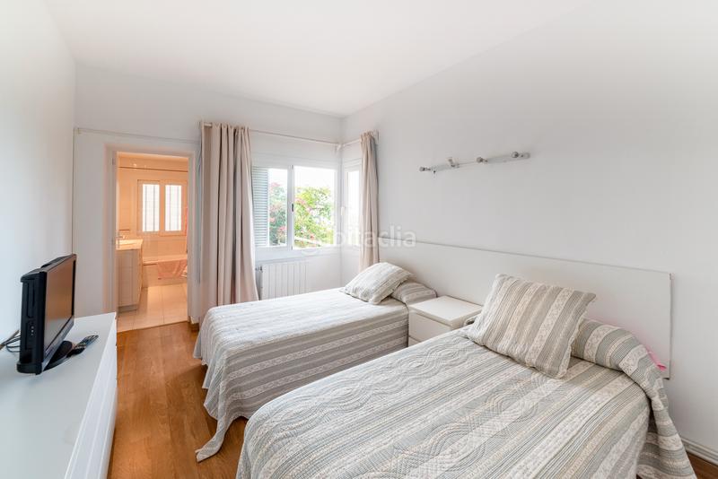 Foto e56e173e-9bd3-434f-8db9-213b422a6a69. Miete chalet mit pool in Costa d´en Blanes Calvià