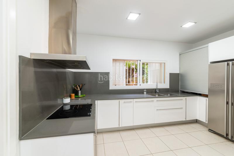 Foto fa3012e4-52b3-4fbe-b823-d61f3fa5ca93. Rent chalet with pool in Costa d´en Blanes Calvià