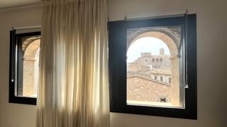 Casa aparellada a Llucmajor Interior. Encantadora casa de pueblo renovada con espacios flexibles y vis