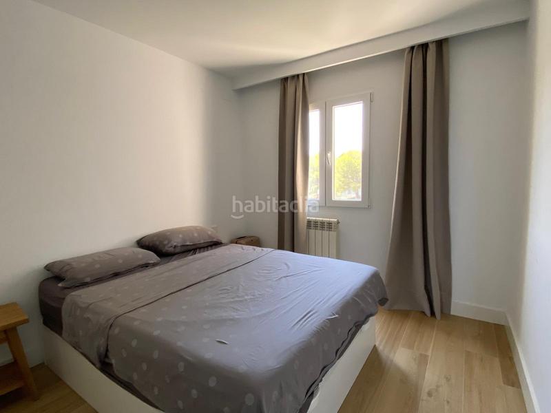 Foto 9c44be19-9d78-4c70-9c69-3703e1bbf783. Rent apartment with pool in Cala Vinyes Calvià