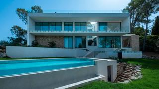 Chalet in Costa de la Calma. Chalet de nueva construcción en rottes velles con vistas panorám