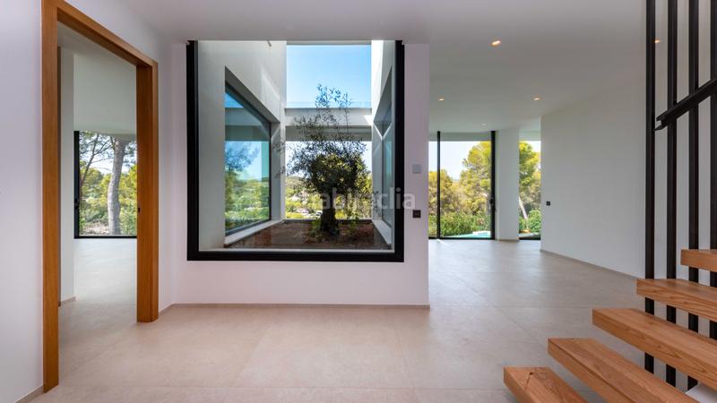 Foto 40e7bfdf-1d20-4b5f-9621-480d26092d2e. Xalet amb piscina a Costa de la Calma Calvià