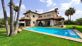 Masia a Llucmajor Interior. Exclusiva finca mallorquina con encanto mediterráneo, piscina cl