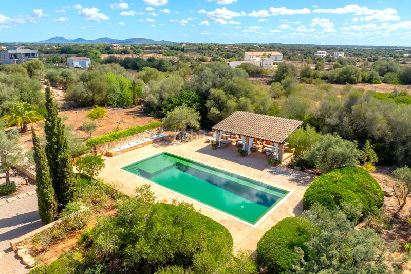 Foto 8a29c60f-a979-4e6f-be56-c0c53da8b6f6. Location mas avec piscine dans Campos