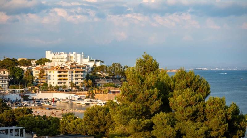 Foto 7e9be97d-eb7b-48ac-9044-22ef9513e8cd. Chalet oportunidad única en la ubicación más exclusiva de Palmanova! en Calvià